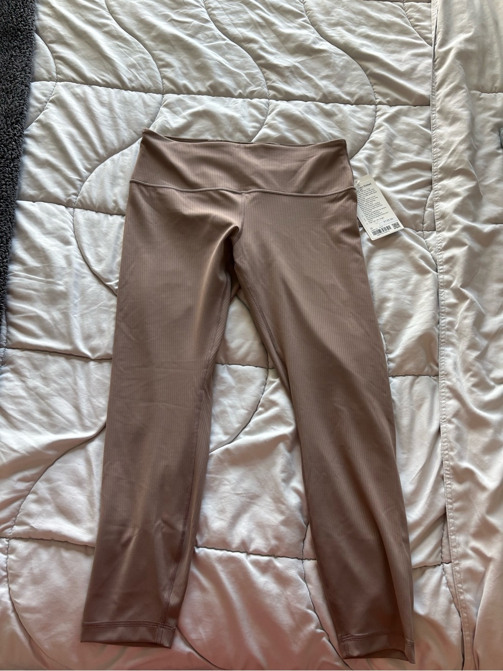 lululemon wunder train ribbed HR tight 25”